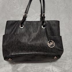 MK Purse