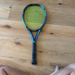 YONEX Ezone feel