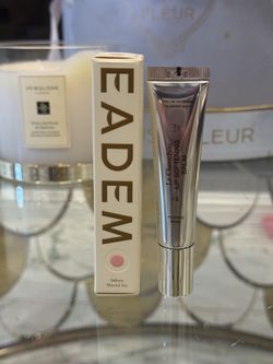 Eadem Le Chouchou Exfoliating + Softening Peptide Lip Balm