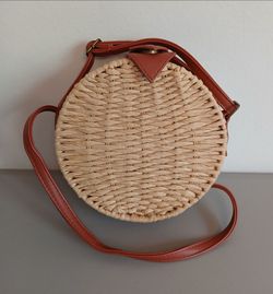 Woven Round Crossbody Handbag