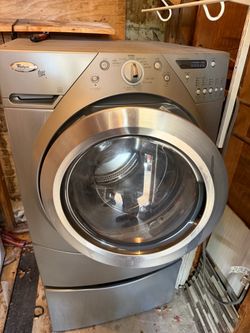 Whirlpool Front Load Washer w/ pedestal