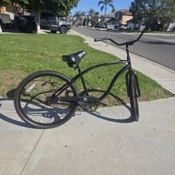 Schwinn S1 Cruiser Bike Black 