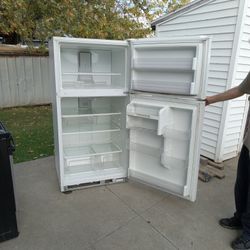 Whirlpool Refrigerator 