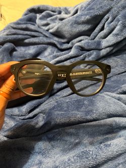 Meta Ray-Ban Smart Glasses