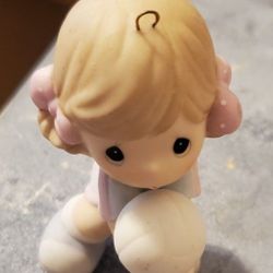 Precious Moments Figurine 