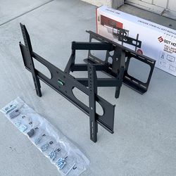$45 (Brand New) Swivel tv wall mount for 37-75” tvs full motion and tilt bracket vesa 600x400mm, max 110lbs