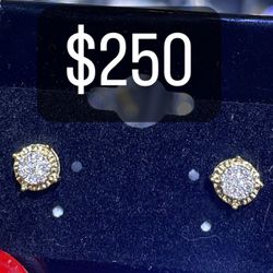 10k Diamonds Yellow Gold Round Earrings 