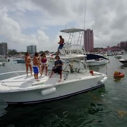 2007 Luhrs Twenty Eight Sports Fishing