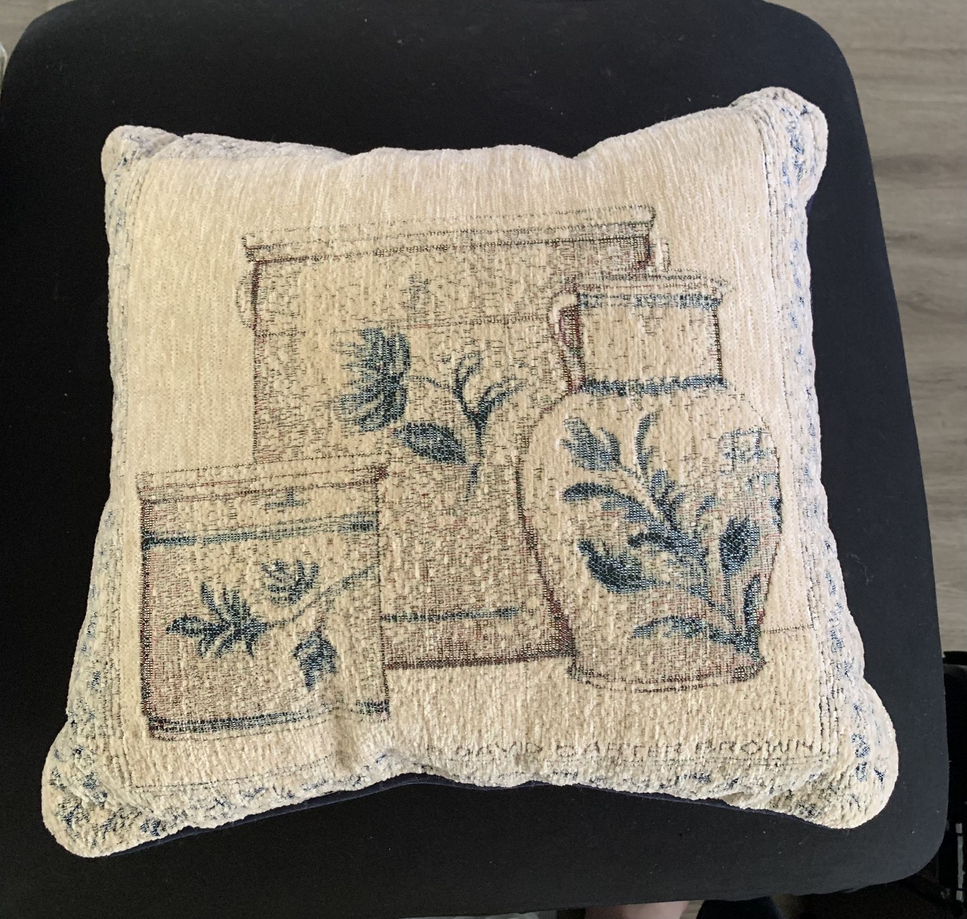 DAVID CARTER BROWN ANTIQUE CROCKS & JUGS Pottery Tapestry Pillow