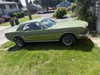 65 Mustang V8 Auto