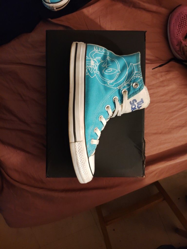Looney Tunes Converse All Star