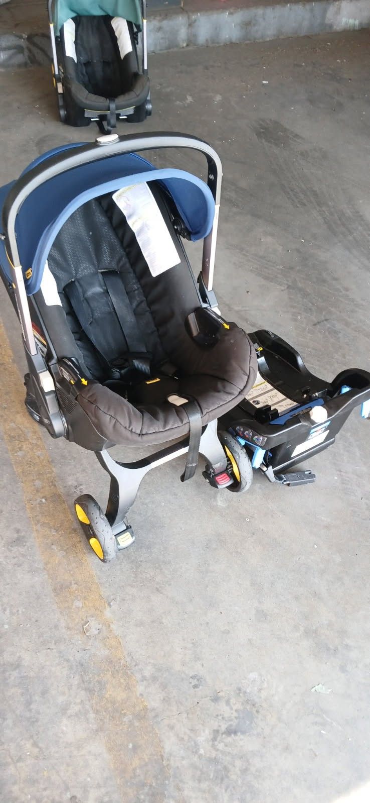 Blueee Doona Stroller