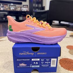 Rapunzel Run Disney Brooks Shoes