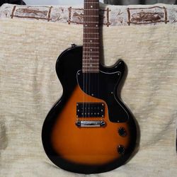 Les Paul Epiphone Junior electric guitar Sunburst - Fully Tested And Working  - With All Six Strings - Regular Guitar  Height 