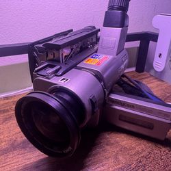 Sony camcorder TRV615