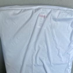 L Dog Bed/Mattress (New)