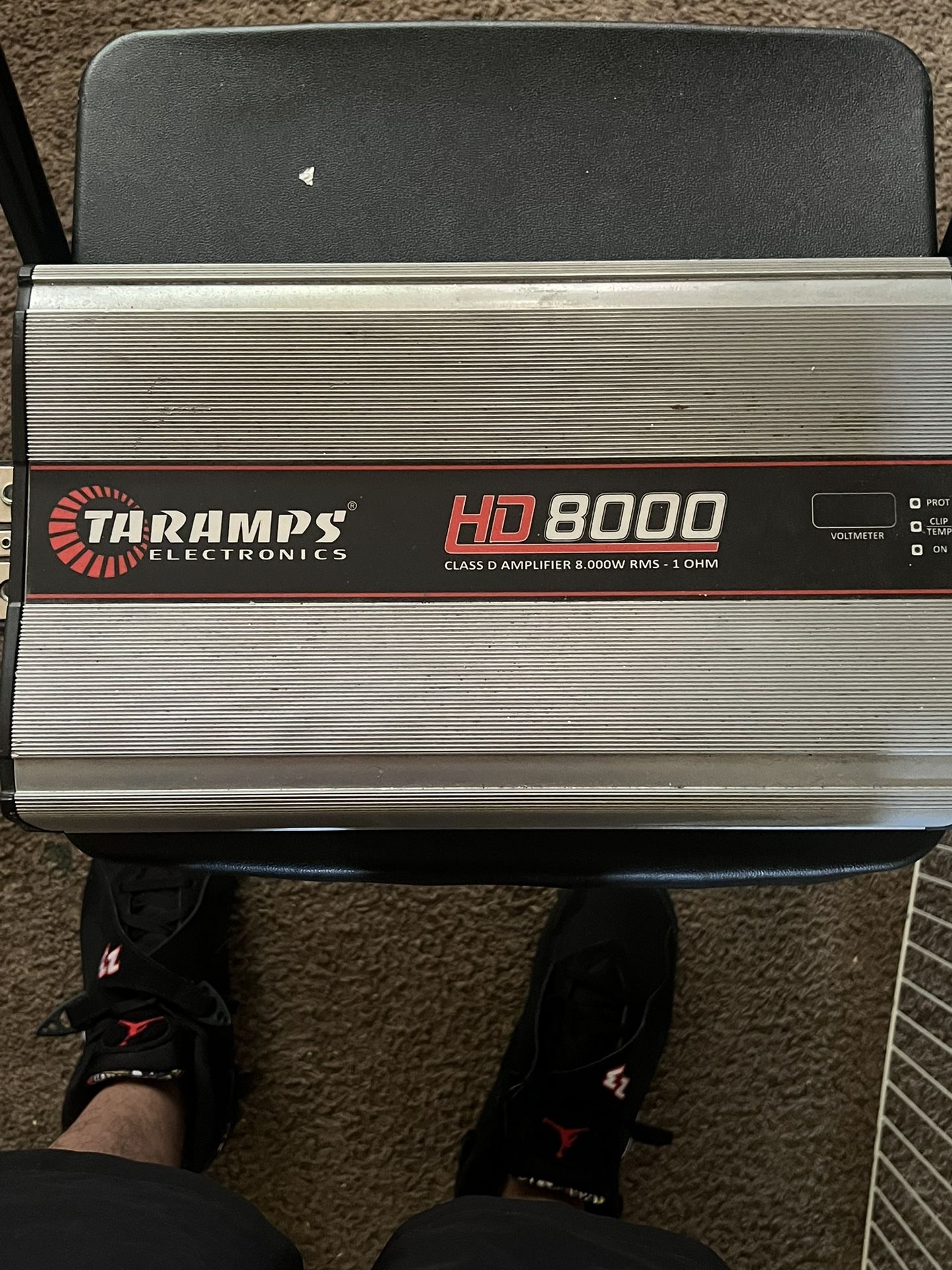 HD8000