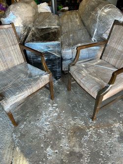 Complete Furniture Set - 3- Seat Sofa, Loveseat, 2 Accented Chairs & 2 End Tables