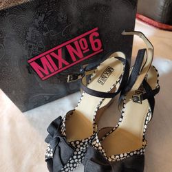 Polka Dot Wedge Heels