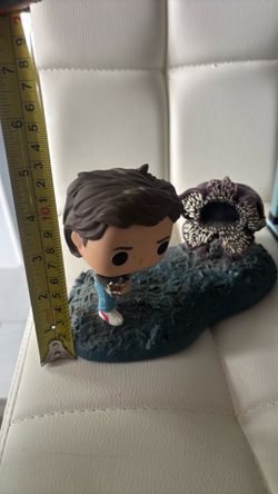 Pop stranger things