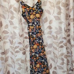 Long Flower Print Dress Size LARGE