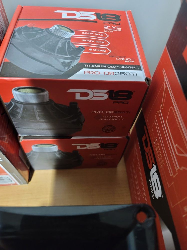 ds18 pro-dr250ti horn drivers