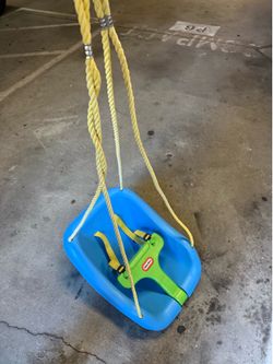 Kids swing