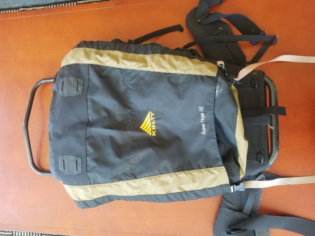 Kelty Super Tioga SE Backpack
