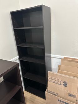 Free Bookshelf
