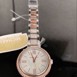 NEW WOMENS MICHAEL KORS WATCH 