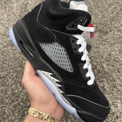 Retro 5 Black Metallic Reimagined GS