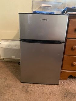 Danza Mini Fridge