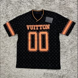 LV tshirt size L
