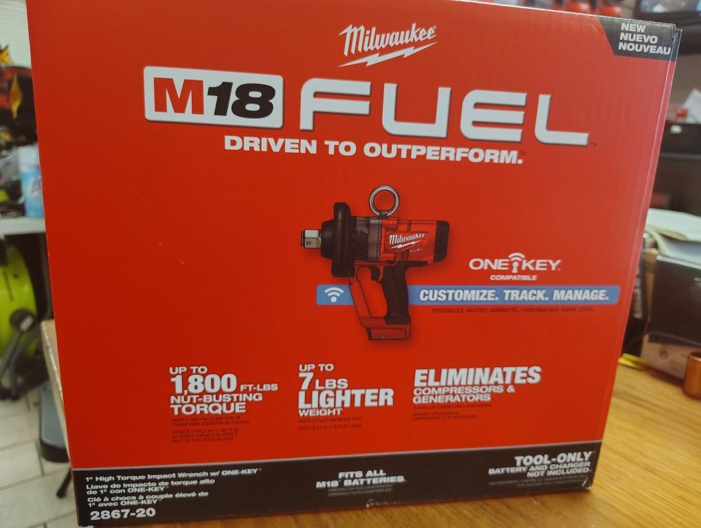Milwaukee 1 In High Torque Impact Wrench