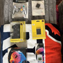 GameCube, PlayStation 2, Dreamcast Brand New Controllers And Memory Cards 
