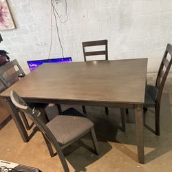 Juego De Comedor 4 Puestos 