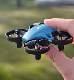 Mini Drones for Kids 14+ and Beginners,Indoor RC Quadcopter,Small Helicopter Plane with 3D Flips,360° Rotation,Circle Fly,Auto Hover,Headless Mode and
