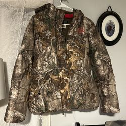 Women’s RealTree Puffer Style Jacket