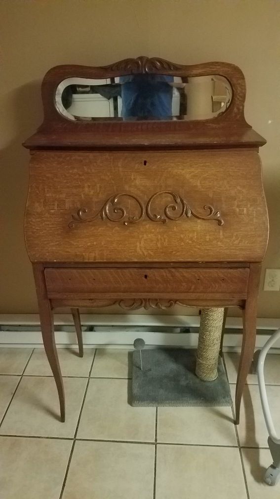 Antique Oak Secretary Desk For In Olyphant Pa Offerup