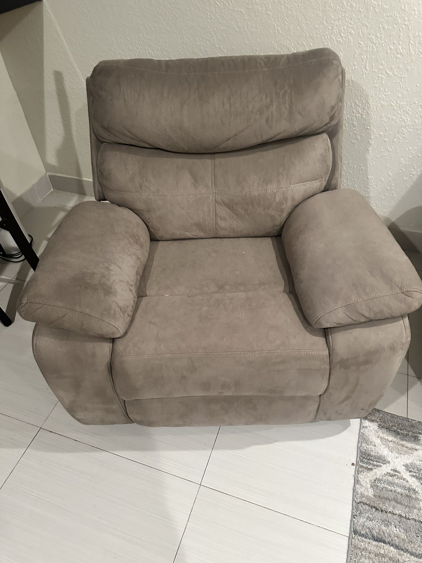 Couch, love seat and chair!!!