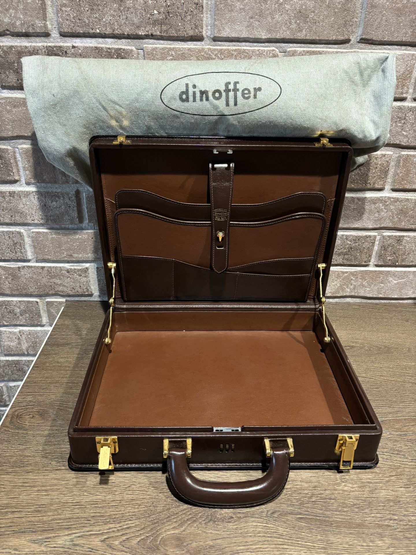 Vintage Dinoffer Brown Leather Made in Italy Briefcase with Lock