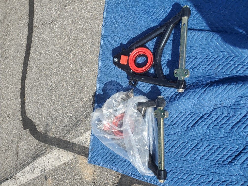 Tubular Adjustable Arms As New Uppers Only 58 -64 Hm Vehicles