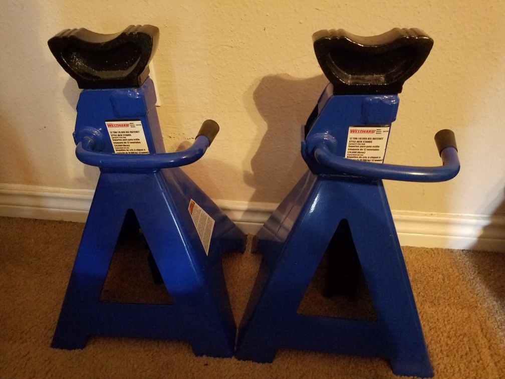 Westward 12 ton jack stands
