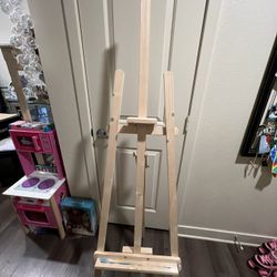 Easel Stand