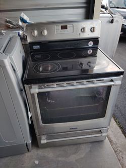 Electric glass top stove