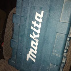 MAKITA drill set