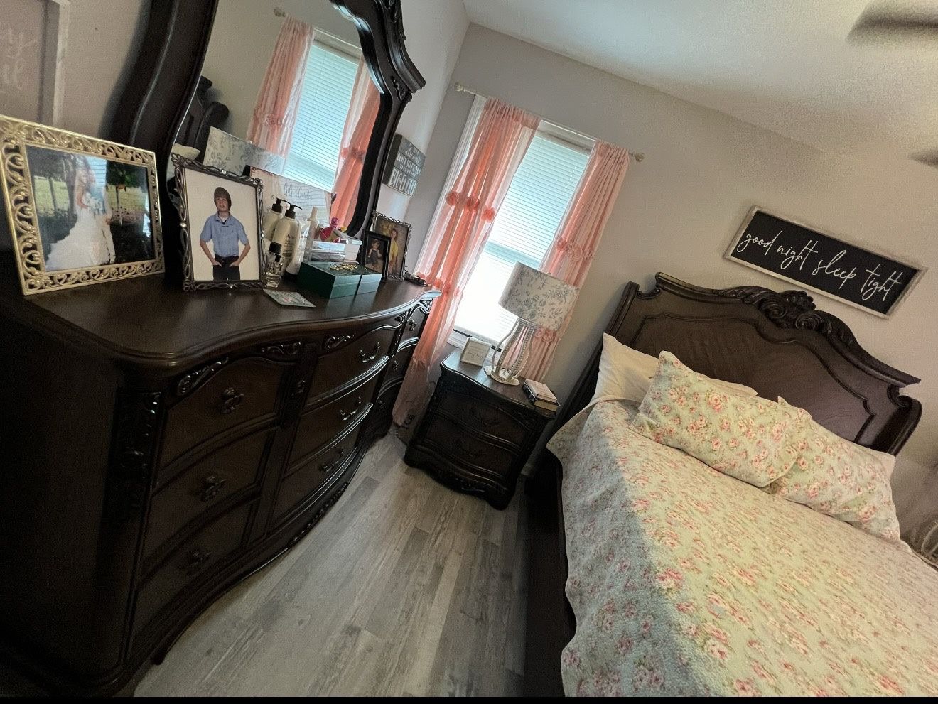 Heavy Queen Bedroom Suit