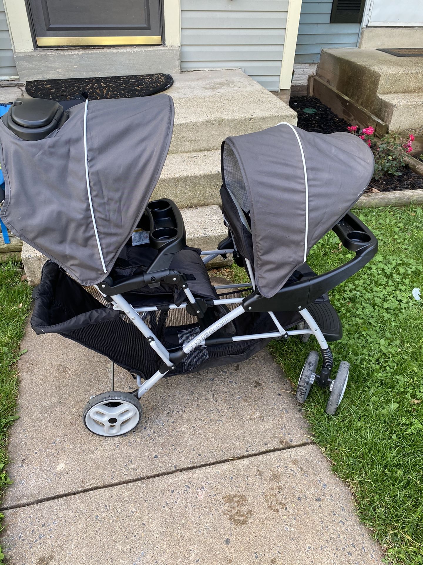 Gracco double stroller