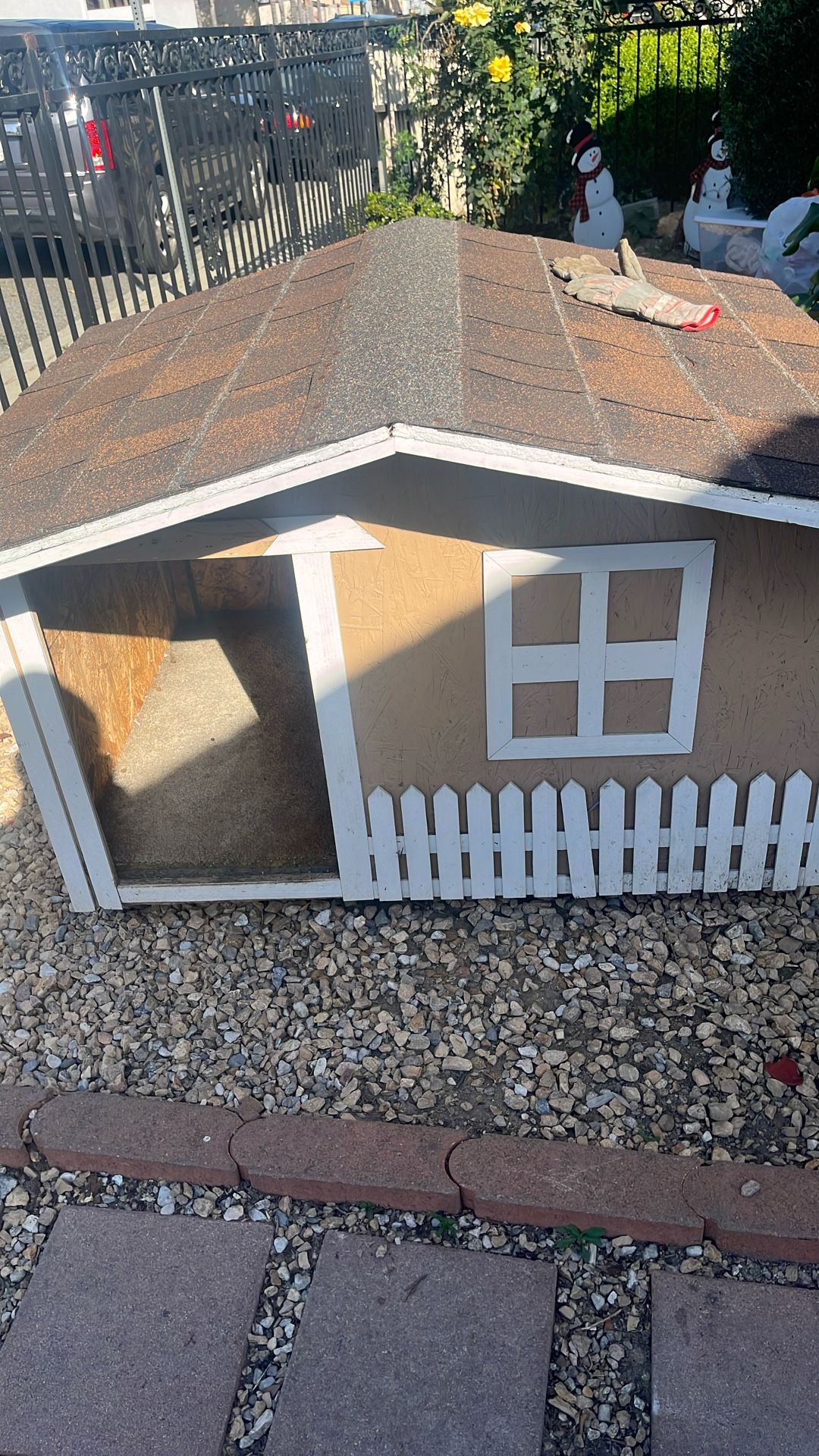 Dog House