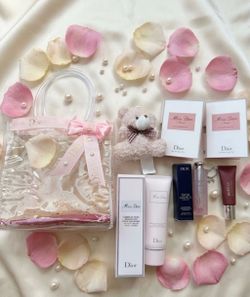 Regalos Mujer Women gift makeup perfume etc